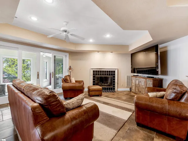 $1,195,000 | 7860 Glassy Ridge Road, Landrum, SC 29356