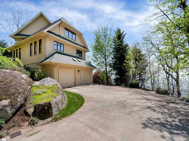 $1,195,000 | 7860 Glassy Ridge Road, Landrum, SC 29356