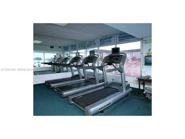 $3,900 | 100 Lincoln Road, Unit 1440, Miami Beach, FL 33139