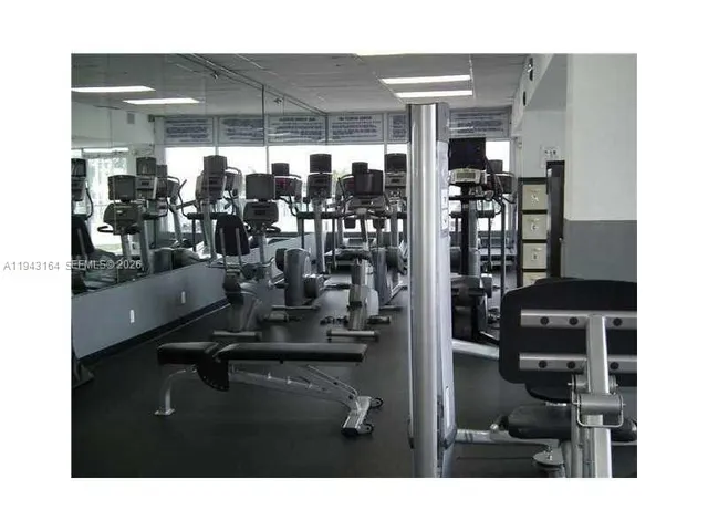 $3,900 | 100 Lincoln Road, Unit 1440, Miami Beach, FL 33139