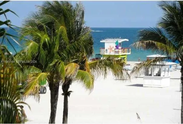 $3,900 | 100 Lincoln Road, Unit 1440, Miami Beach, FL 33139