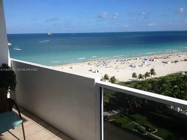 $3,900 | 100 Lincoln Road, Unit 1440, Miami Beach, FL 33139