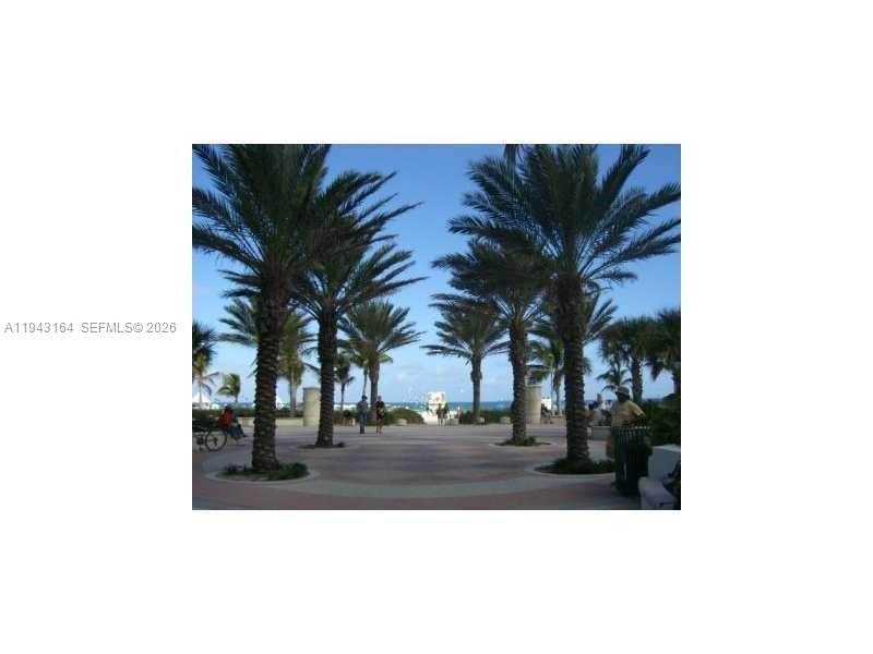 100 Lincoln Road, Unit 1440 Miami Beach, FL 33139 - Photo 23 of 27 a view of entryway with outdoor area