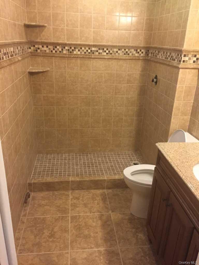 92 Hillside Road Poughquag, NY 12570 - Photo 11 of 14 Primary Full Bath
