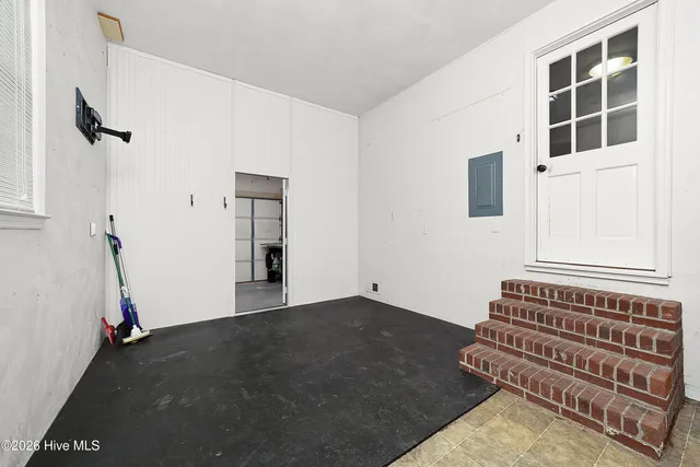 $295,000 | 5322 Trent Woods Drive, Trent Woods, NC 28562