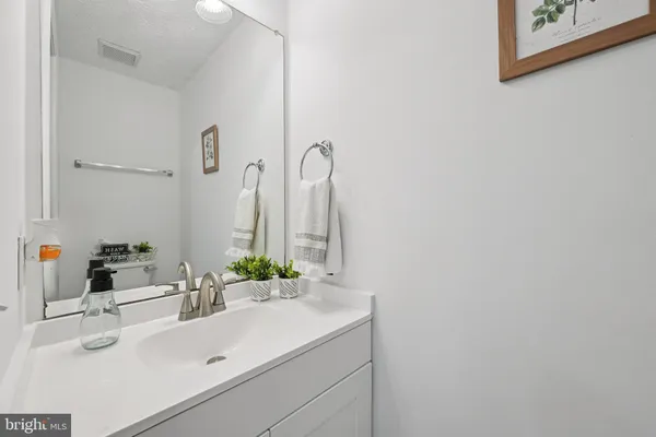 $345,000 | 927 Jessicas Lane, Unit 11, Bel Air, MD 21014