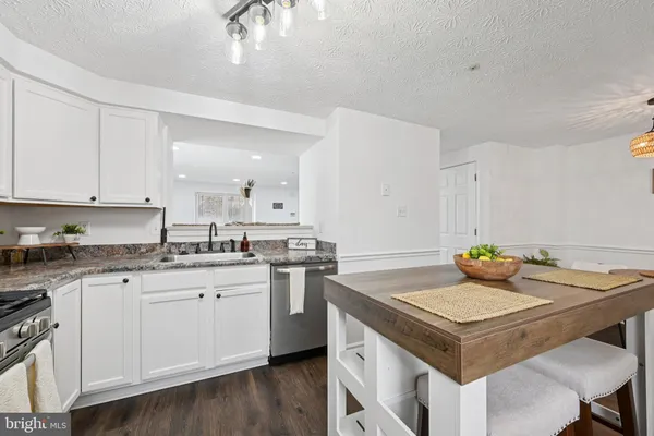 $345,000 | 927 Jessicas Lane, Unit 11, Bel Air, MD 21014