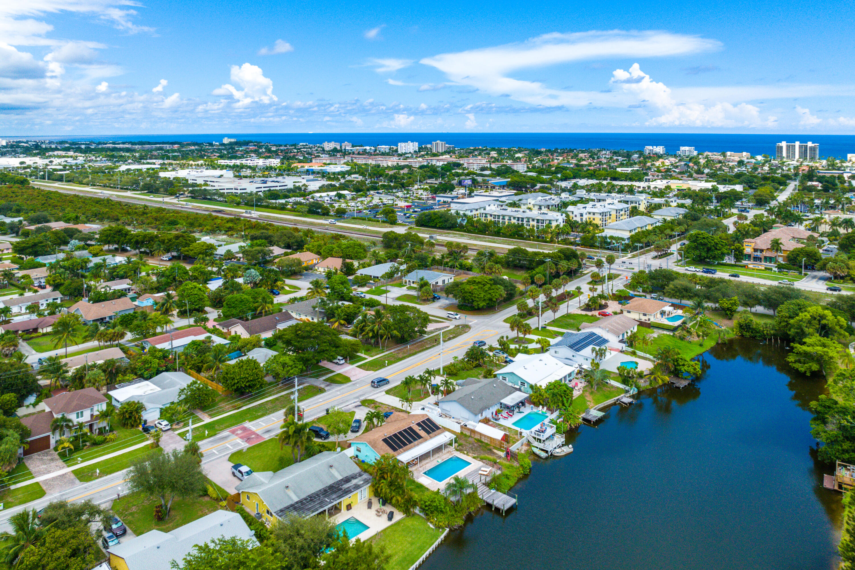 3133 Albatross Road Delray Beach, FL 33444 - Photo 2 of 23 056-3133AlbatrossRoad-DelrayBeach-FL-334