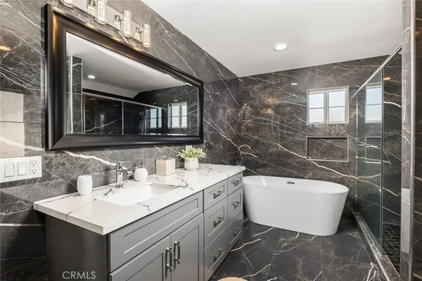 $1,398,000 | 590 South 3rd Avenue, Arcadia, CA 91006