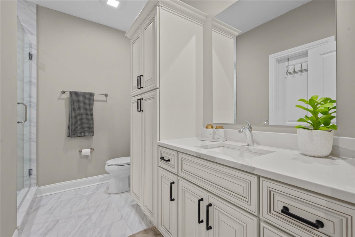 64 Prairie Court Wheeling, IL 60090 - Photo 13 of 24
