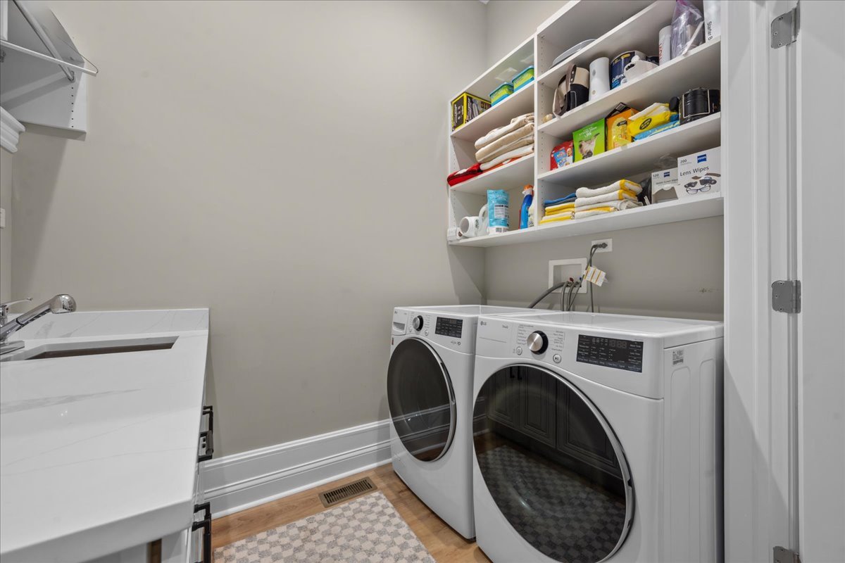 64 Prairie Court Wheeling, IL 60090 - Photo 18 of 24