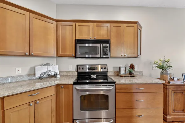 $595,000 | 5420 Farallon Drive, Kalamazoo, MI 49009