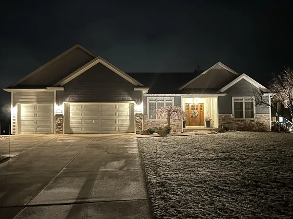 $595,000 | 5420 Farallon Drive, Kalamazoo, MI 49009