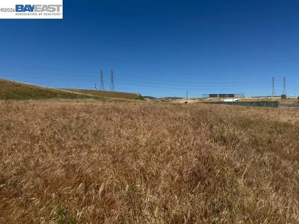 $2,499,950 | 580 Interstate 580, Tracy, CA 95377