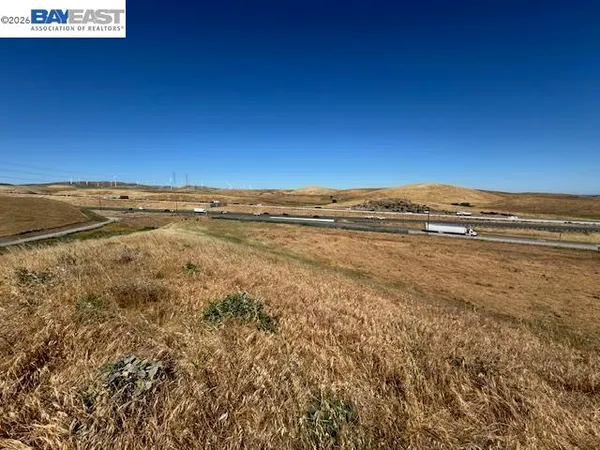 $2,499,950 | 580 Interstate 580, Tracy, CA 95377