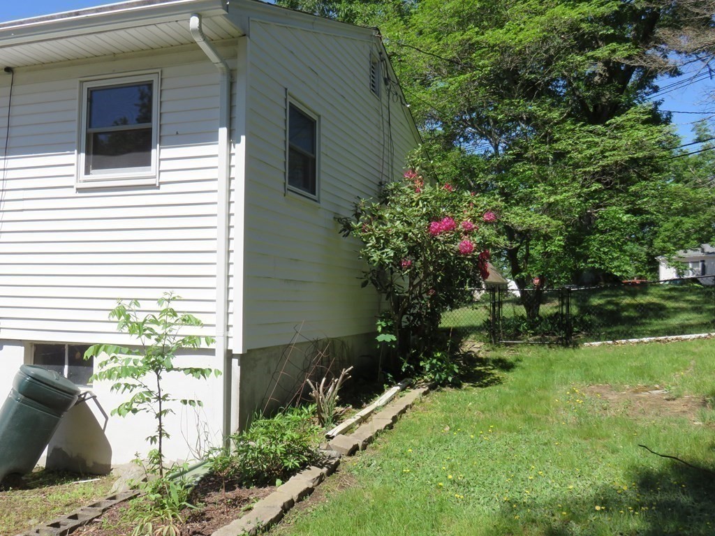 1 Stratton Drive Hudson, MA 01749 - Photo 38 of 42 Gallery Image 38