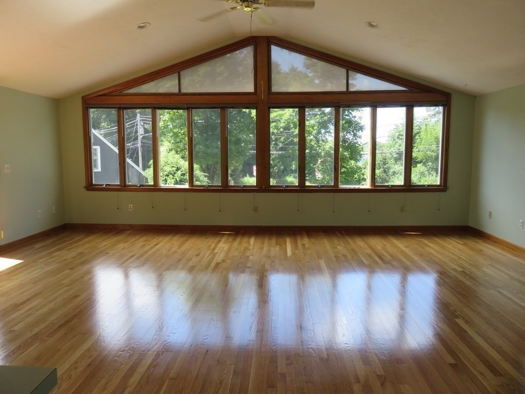 1 Stratton Drive Hudson, MA 01749 - Photo 9 of 42 Gallery Image 9
