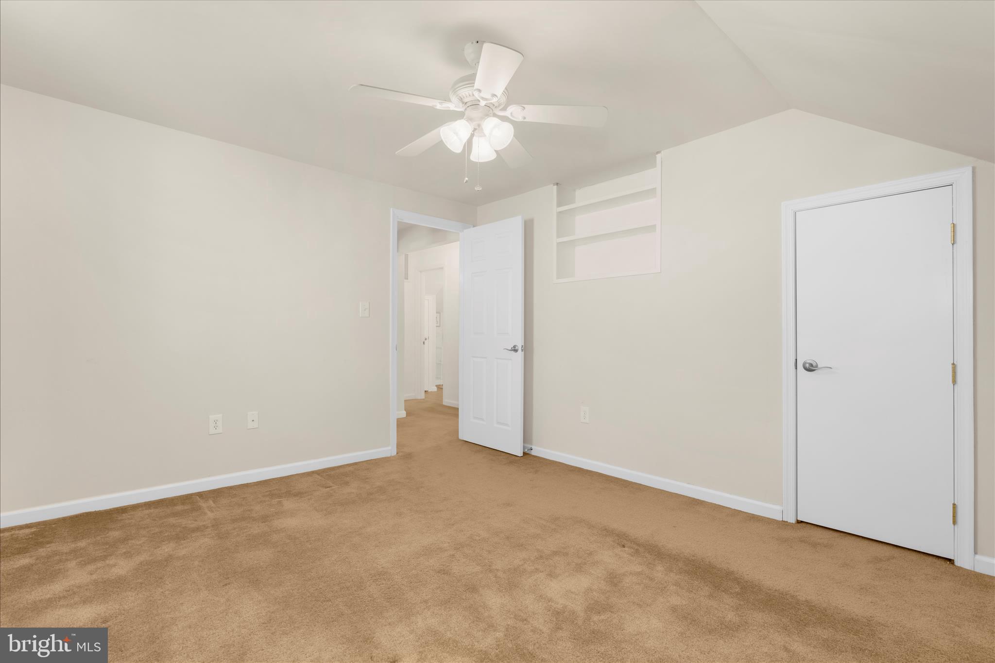 1924 Sunberry Road Baltimore, MD 21222 - Photo 19 of 42