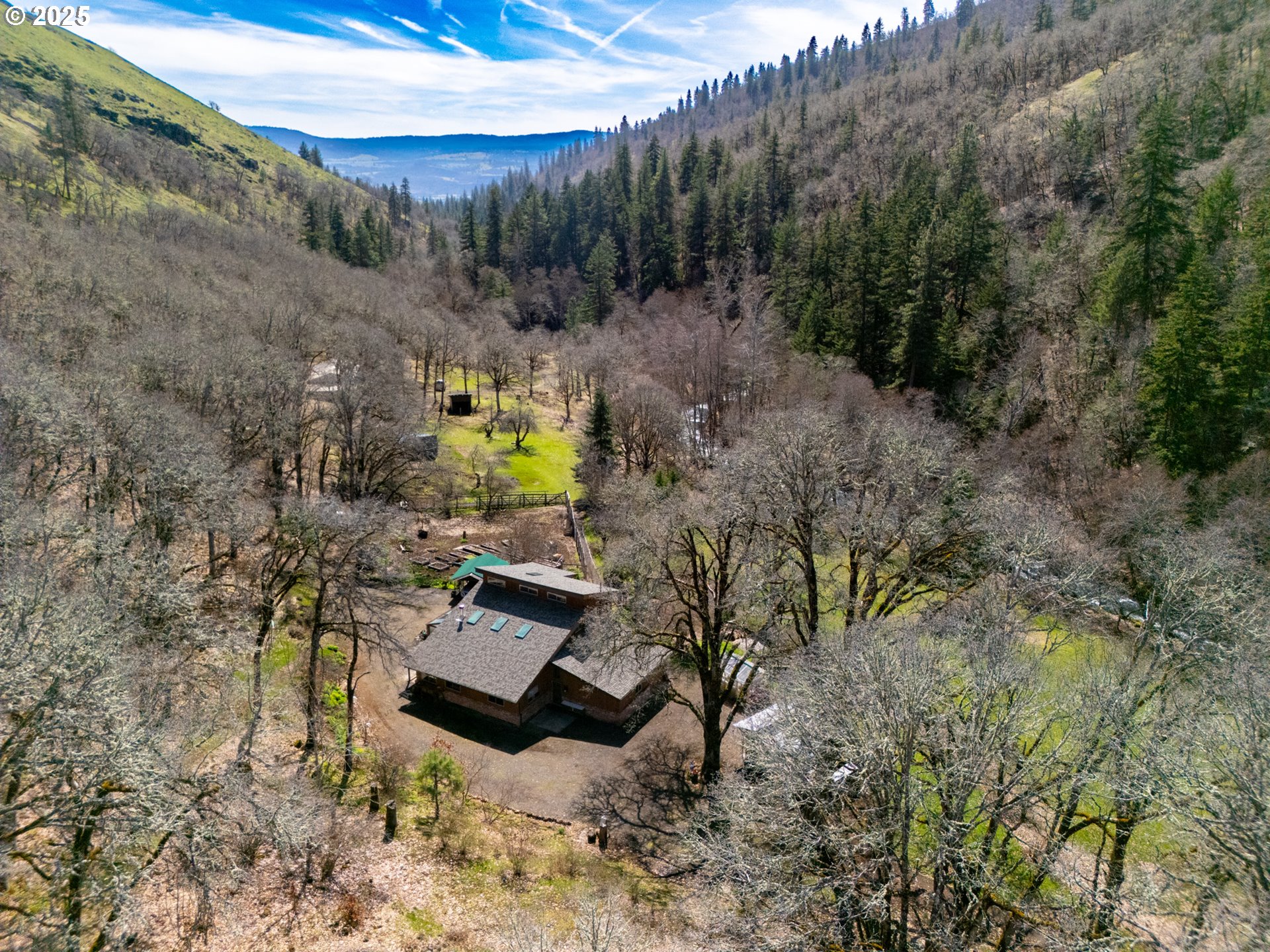 160 Major Creek Road Lyle, WA 98635 - Photo 17 of 44