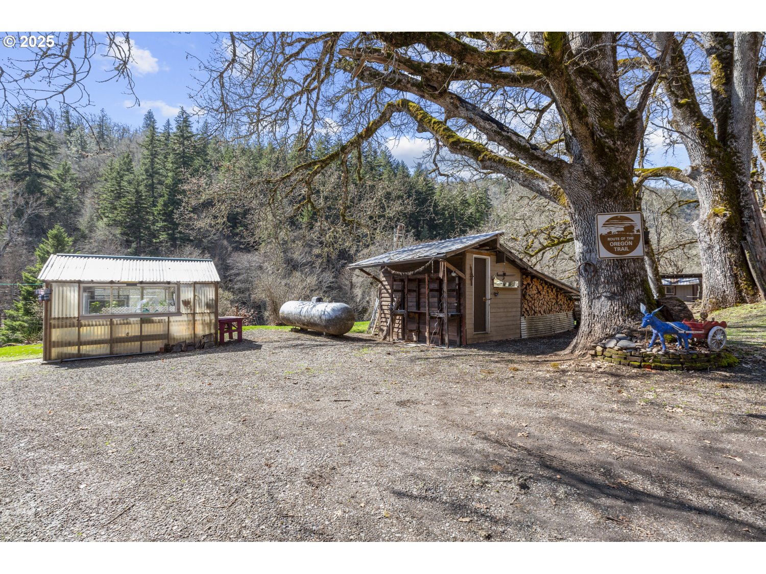 160 Major Creek Road Lyle, WA 98635 - Photo 26 of 44