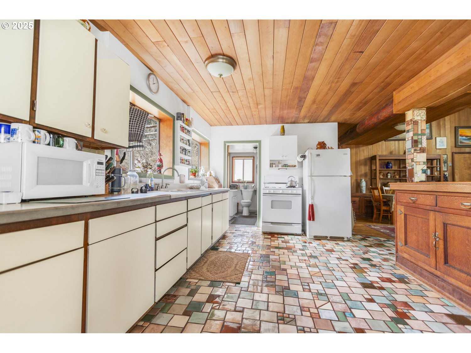 160 Major Creek Road Lyle, WA 98635 - Photo 38 of 44