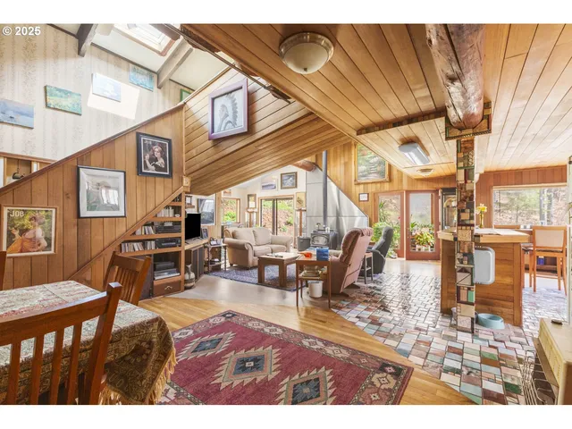 a view of a yard with trees