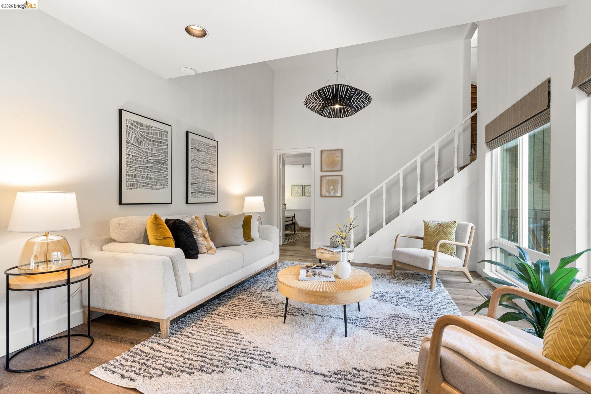 6931 Pinehaven Road Oakland, CA 94611 - Photo 19 of 47