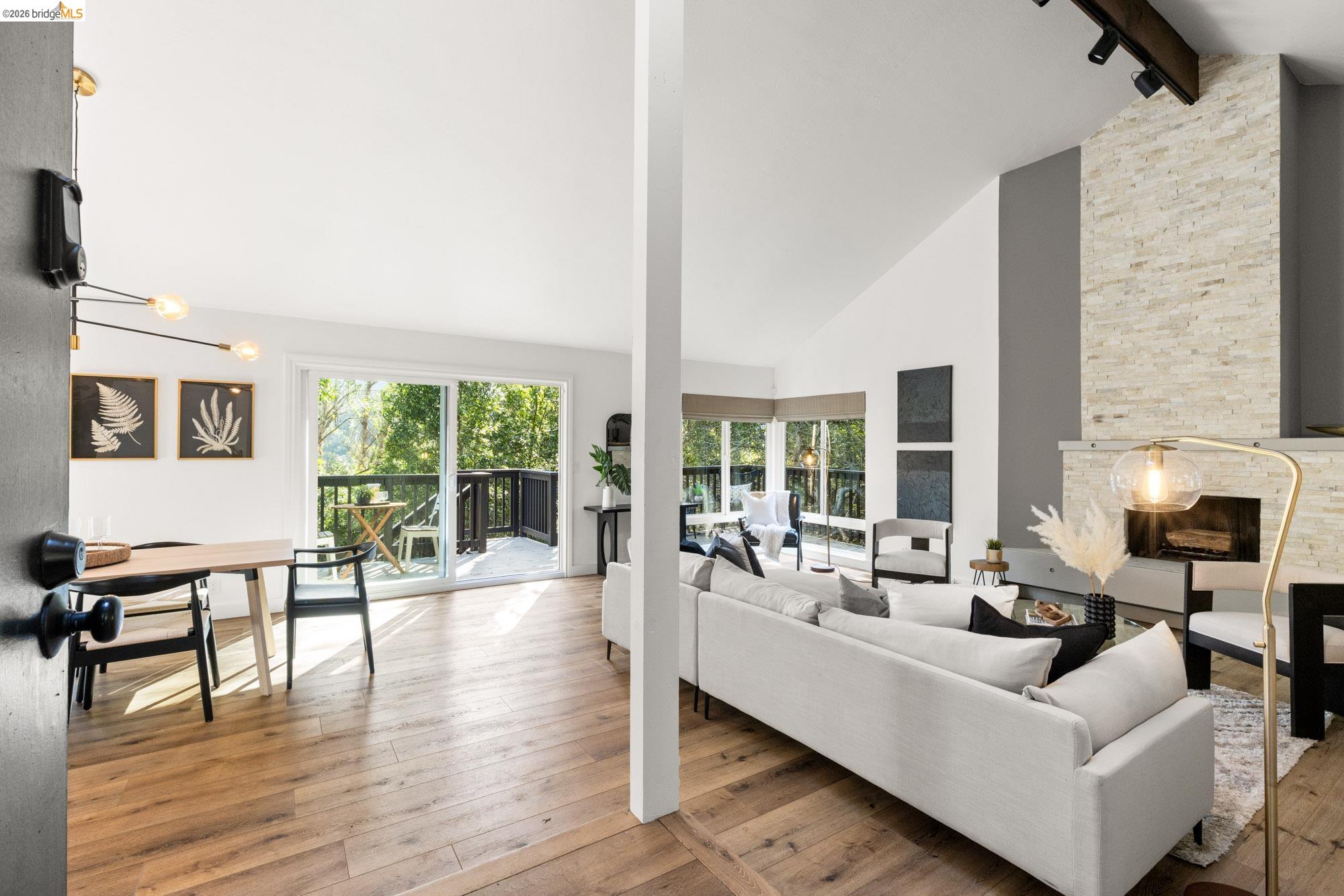 6931 Pinehaven Road Oakland, CA 94611 - Photo 2 of 47