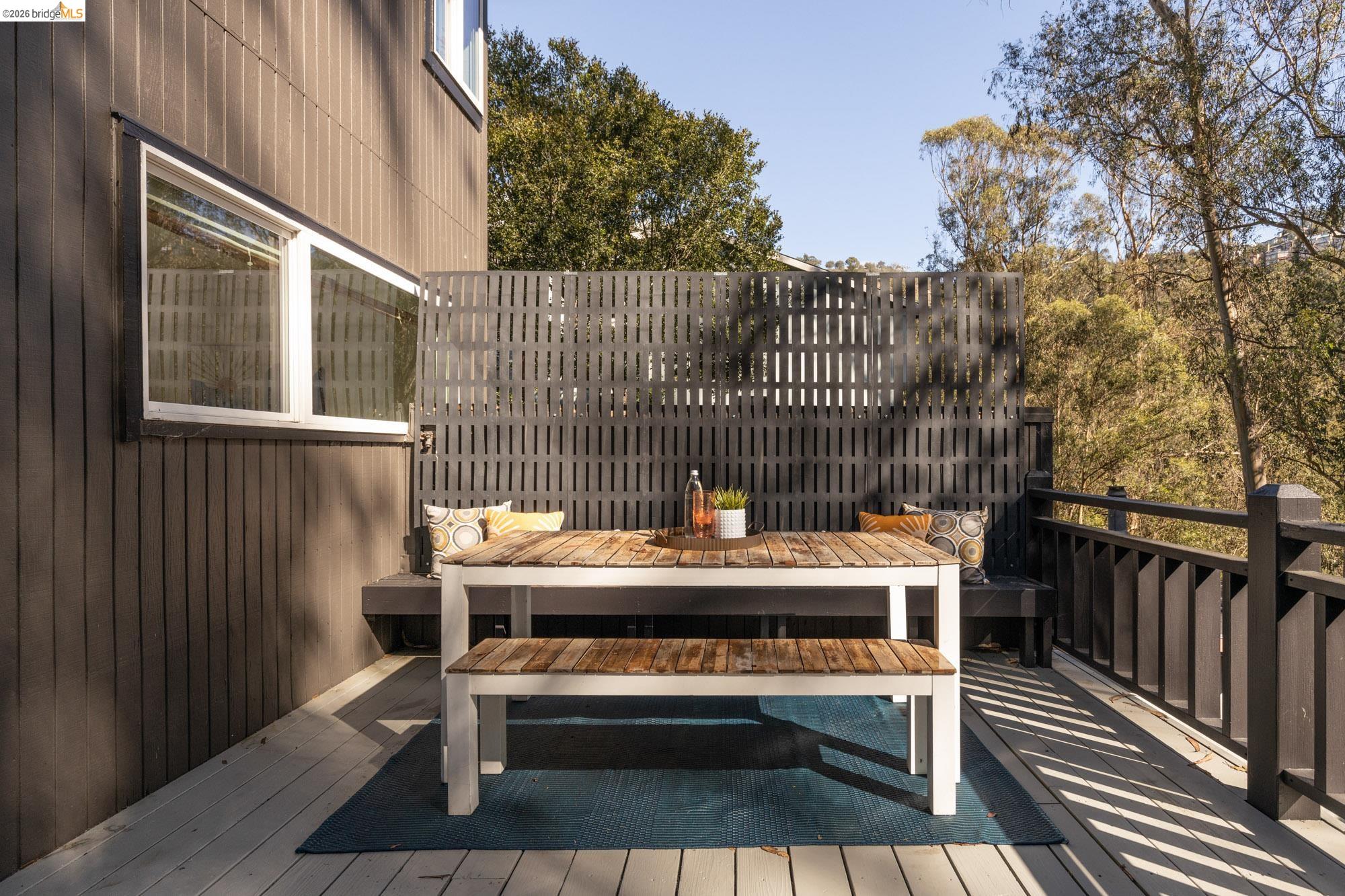 6931 Pinehaven Road Oakland, CA 94611 - Photo 39 of 47