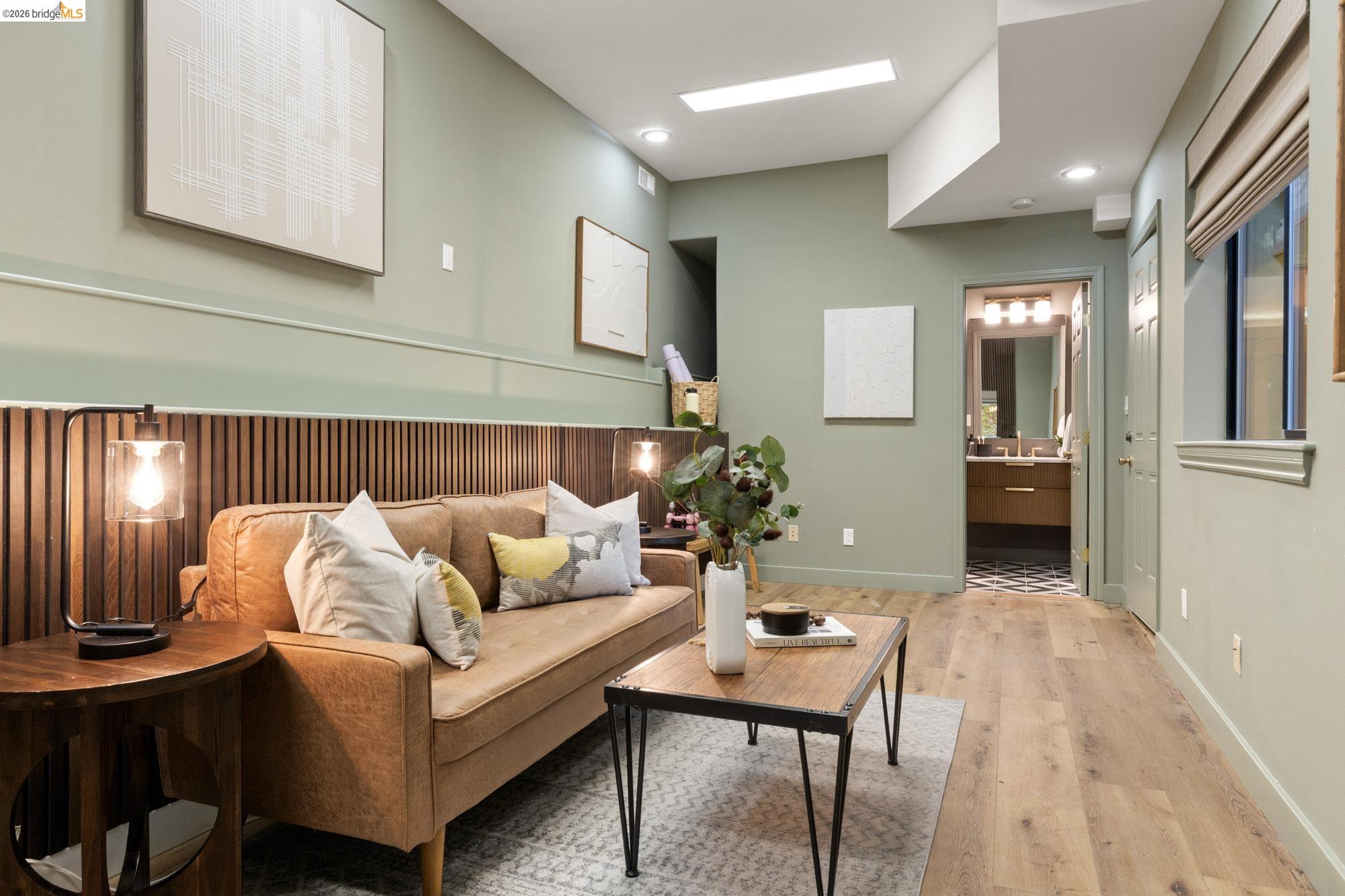 6931 Pinehaven Road Oakland, CA 94611 - Photo 44 of 47