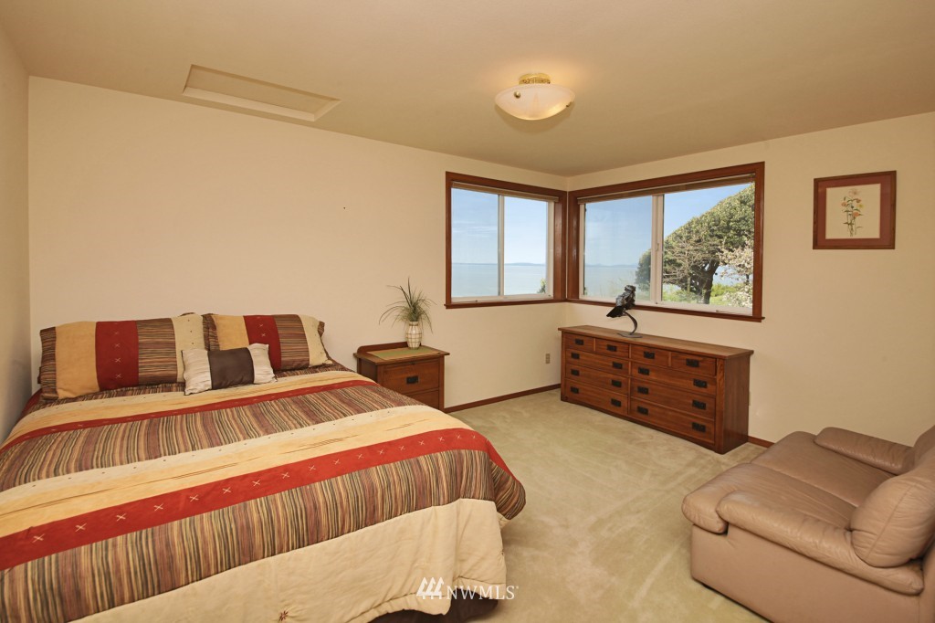 1817 West Beach Road Oak Harbor, WA 98277 - Photo 20 of 25 Gallery Image 20