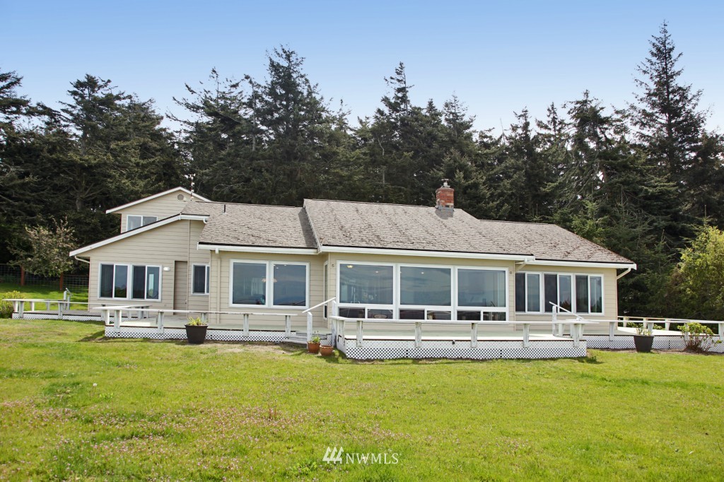 1817 West Beach Road Oak Harbor, WA 98277 - Photo 23 of 25 Gallery Image 23
