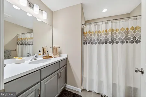 $569,900 | 323 Ridgewood Drive, Royersford, PA 19468