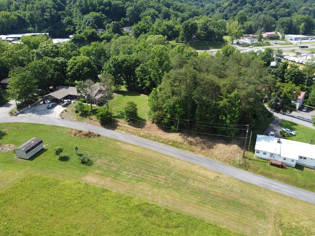 51 Center Street Sevierville, TN 37862 - Photo 16 of 18