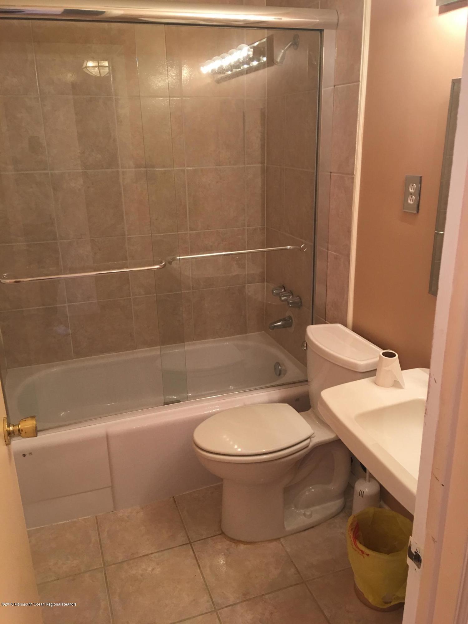 12 Valley Road Manalapan, NJ 07726 - Photo 12 of 15 12 valley rd bathroom