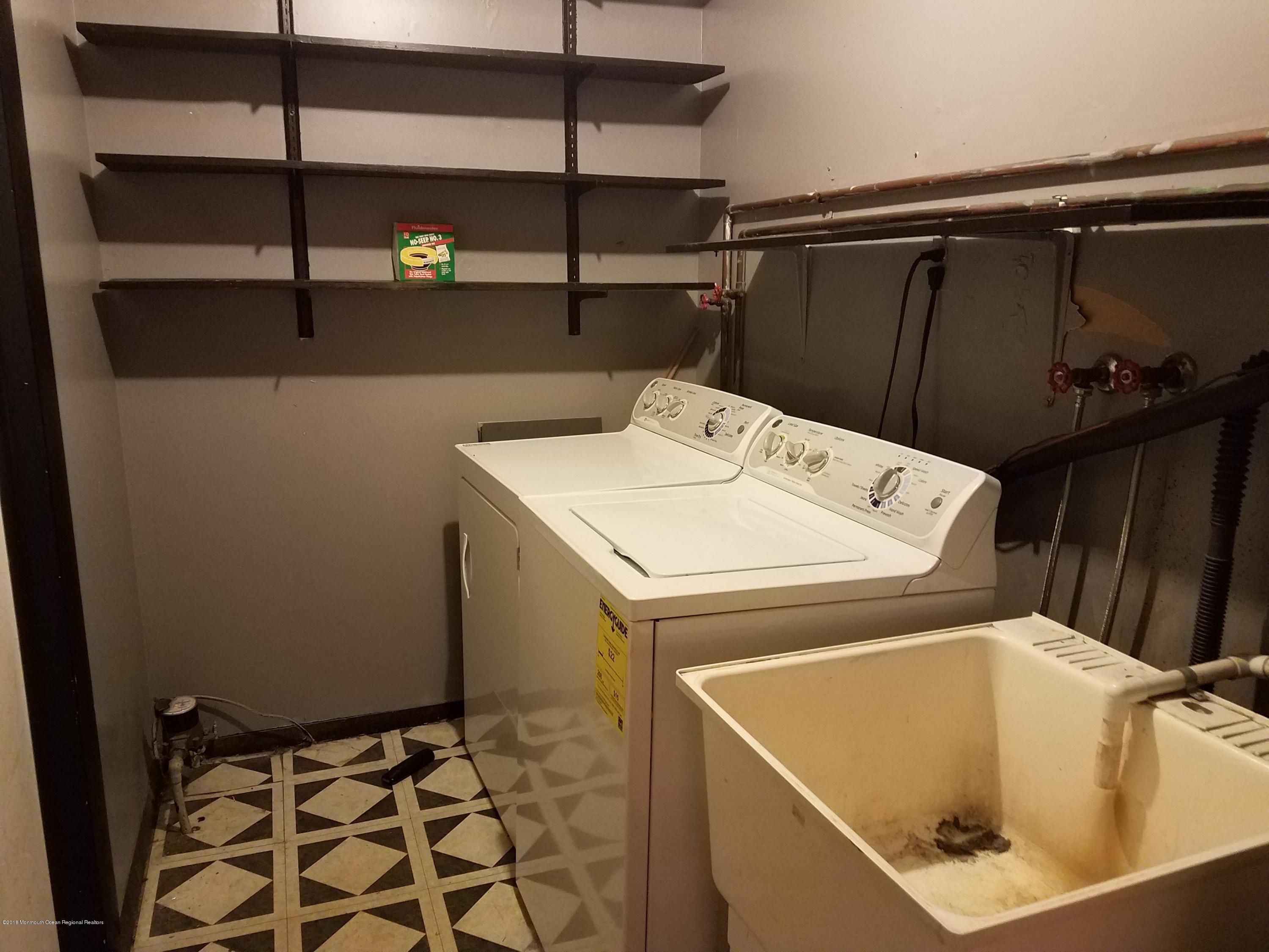 12 Valley Road Manalapan, NJ 07726 - Photo 15 of 15 12 valley rd laundry room