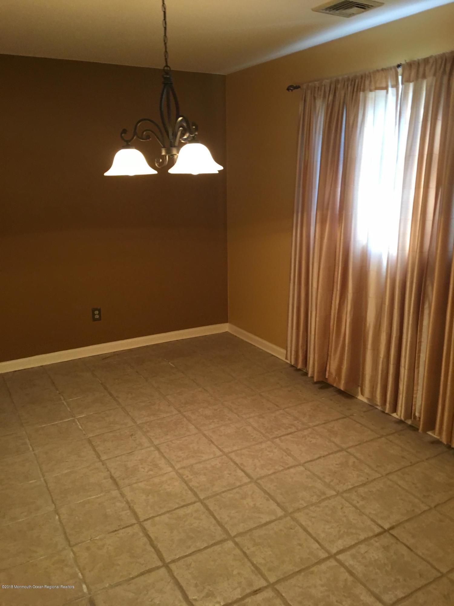 12 Valley Road Manalapan, NJ 07726 - Photo 6 of 15 12 valley rd dining room