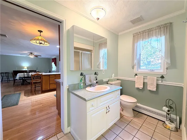 $874,900 | 398 Sampan Avenue, Jamestown, RI 02835