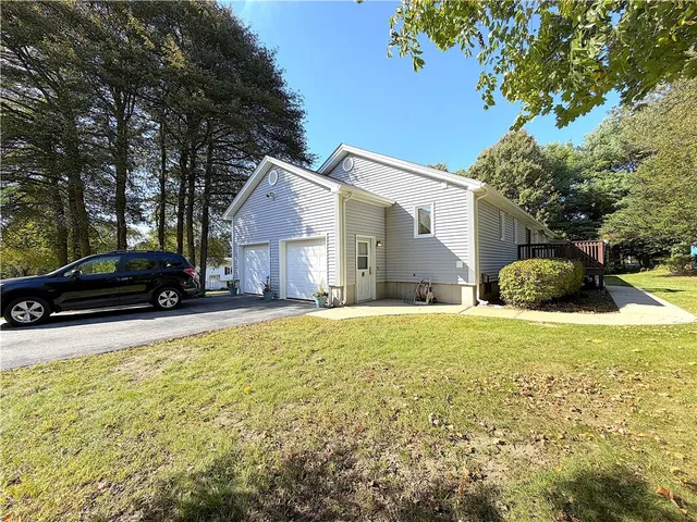 $874,900 | 398 Sampan Avenue, Jamestown, RI 02835