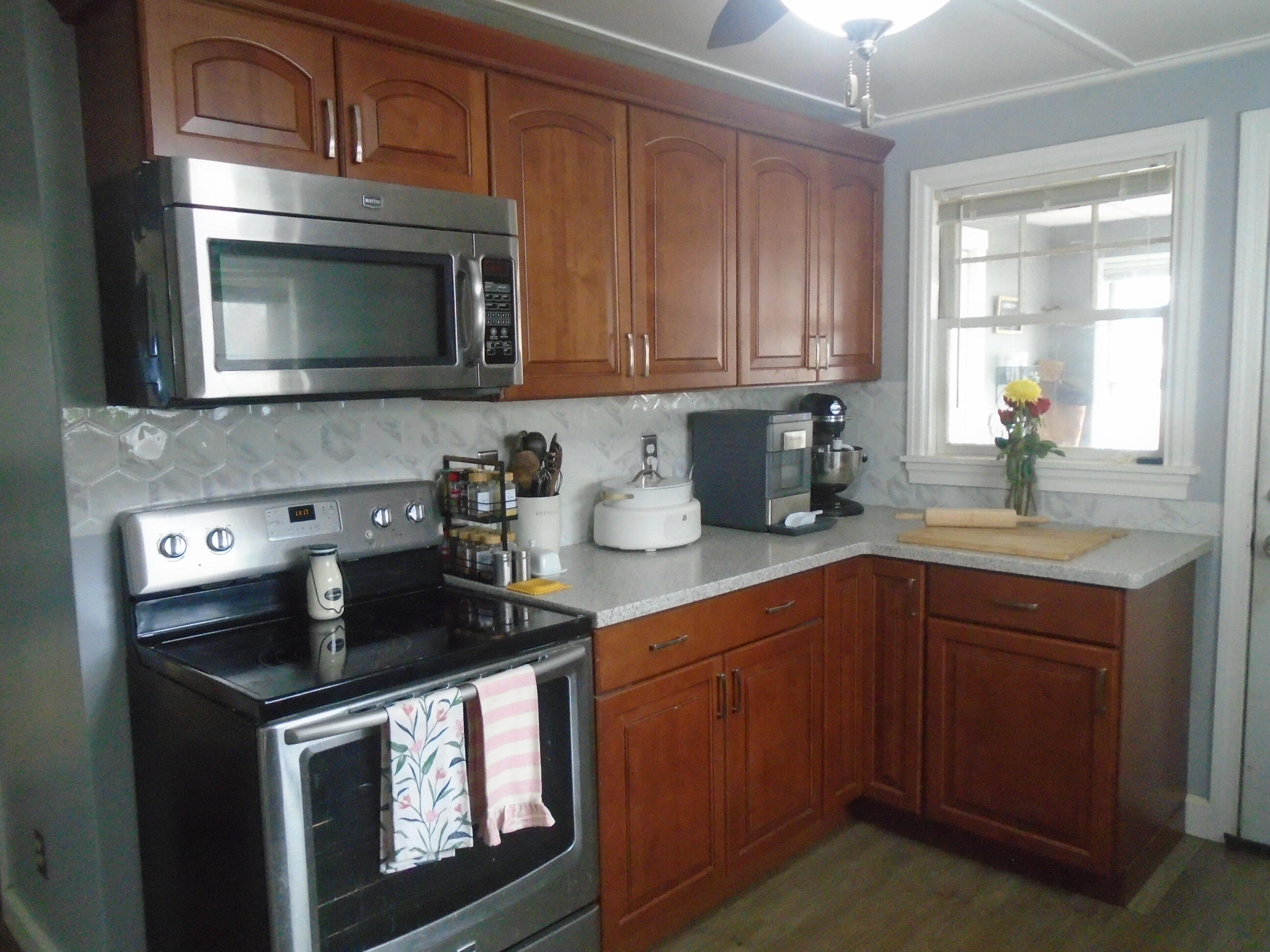 60 Burns Street Fairfield, ME 04937 - Photo 5 of 26 Kitchen