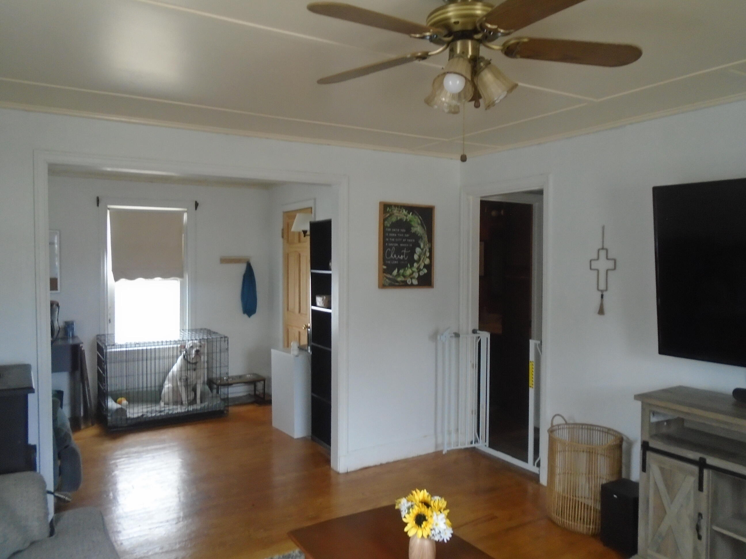 60 Burns Street Fairfield, ME 04937 - Photo 10 of 26 Livingroom