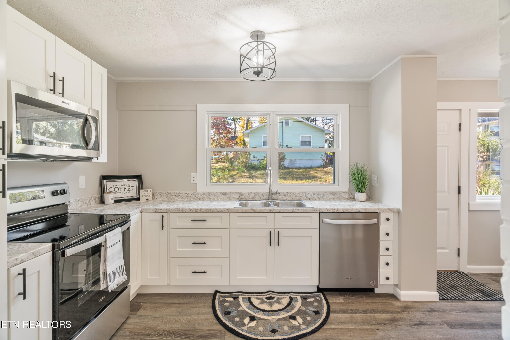103 Kelvin Lane Oak Ridge, TN 37830 - Photo 11 of 36 Gallery Image 11