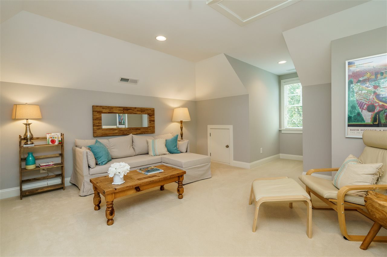 516 Peebles Street Raleigh, NC 27608 - Photo 25 of 30 Photo 25