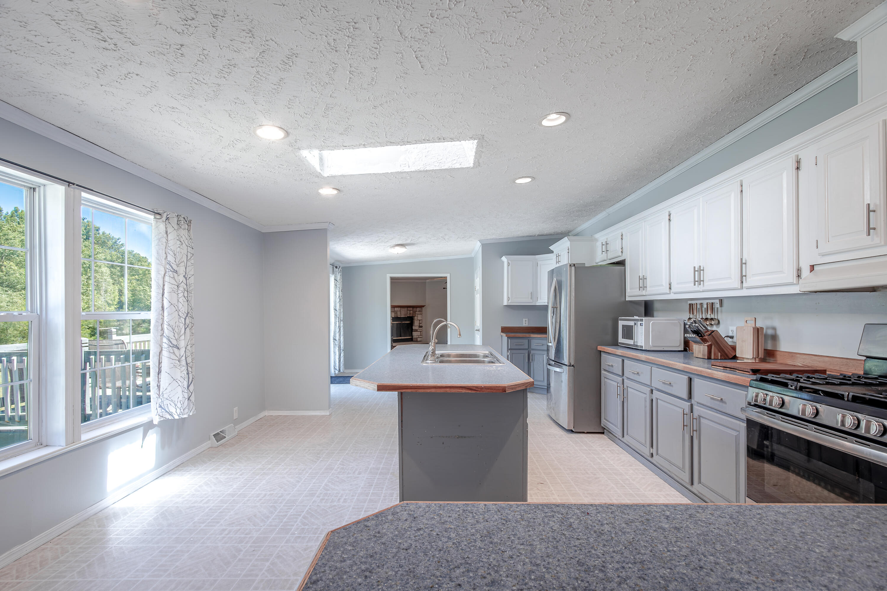489 East Furness Road Michigan City, IN 46360 - Photo 9 of 42 3000x2000