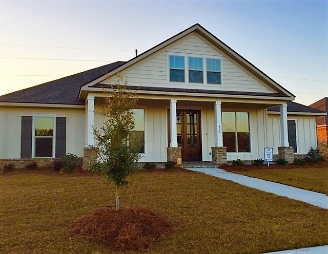 410 McClellan Boulevard Fairhope, AL 36532 - Photo 1 of 11