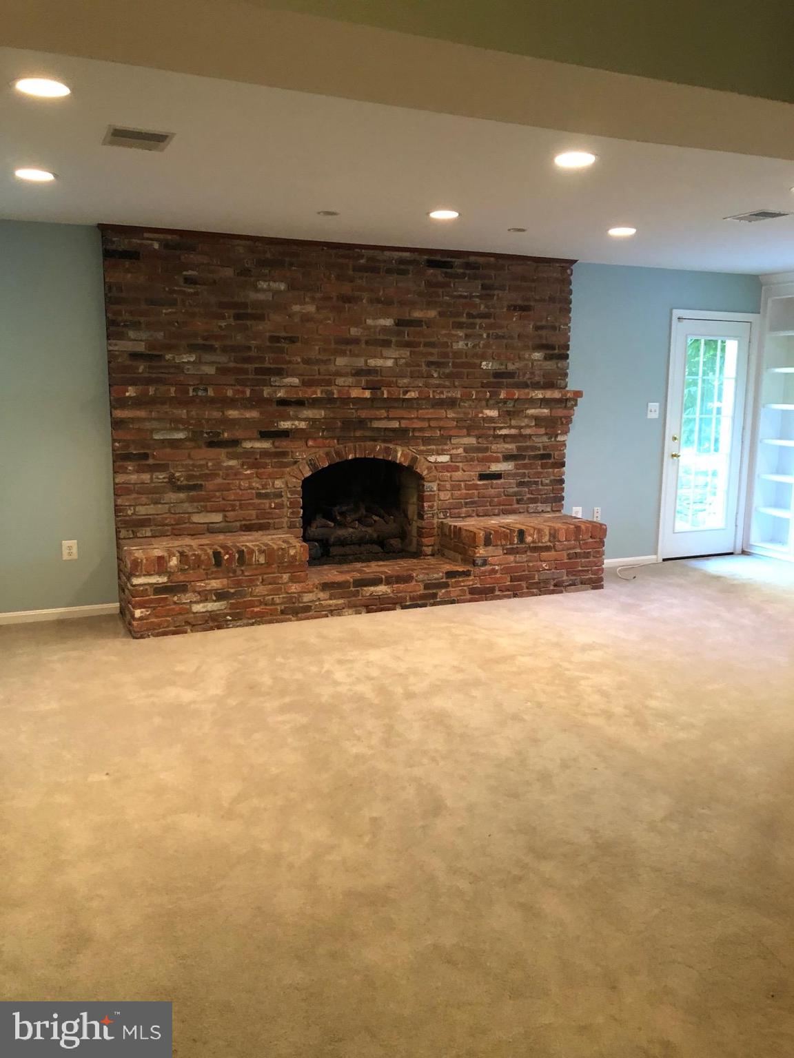 978 Bellview Road McLean, VA 22102 - Photo 17 of 19 Rec Room Fireplace