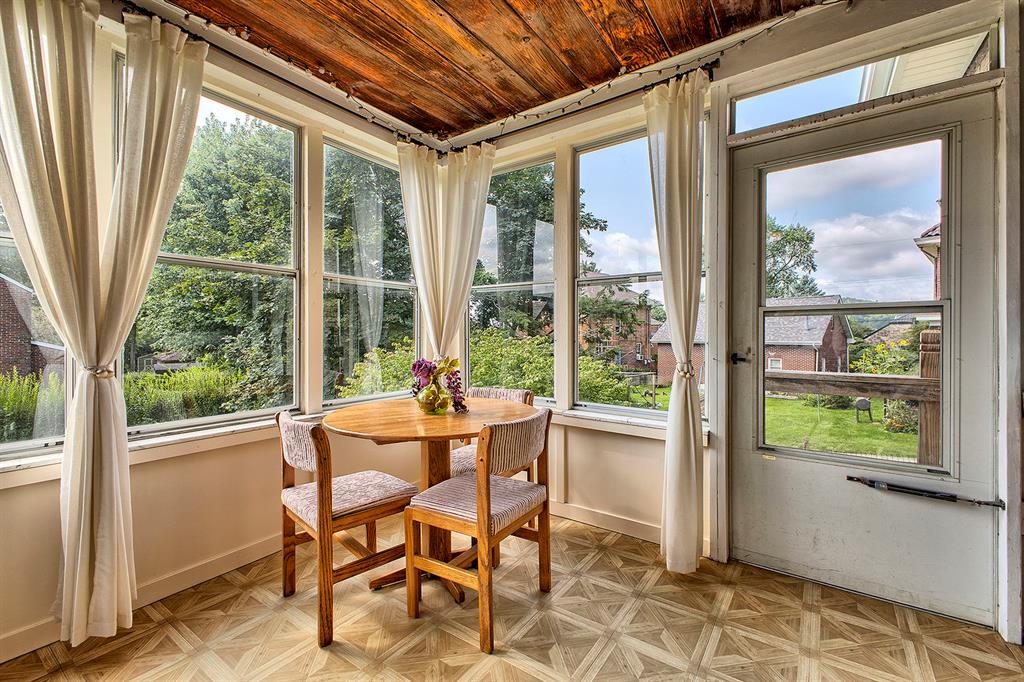 298 Hawthorne Road Pittsburgh, PA 15209 - Photo 19 of 35 Gallery Image 19