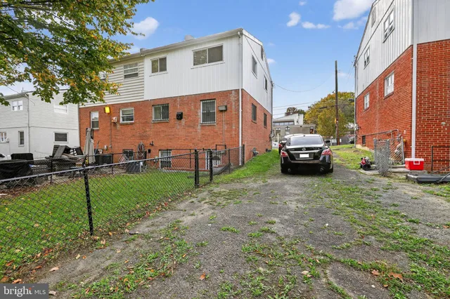 $375,000 | 1432 41st Street Southeast, Washington, DC 20020