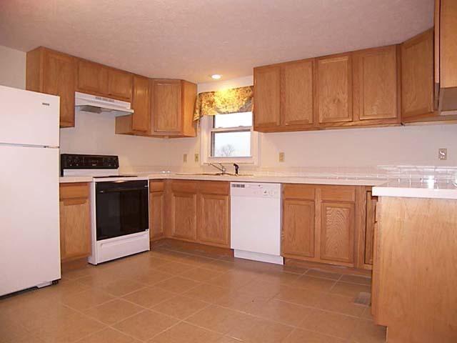 9652 North Kitchen Road Mooresville, IN 46158 - Photo 6 of 12 Gallery Image 6