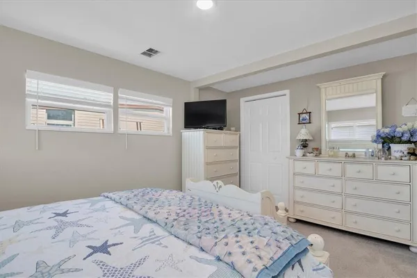 $199,000 | 355 King Palm Street, Largo, FL 33770